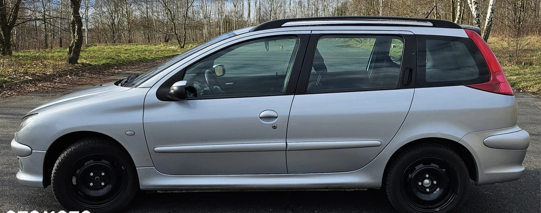 Peugeot 206 cena 6500 przebieg: 186000, rok produkcji 2003 z Łódź małe 667